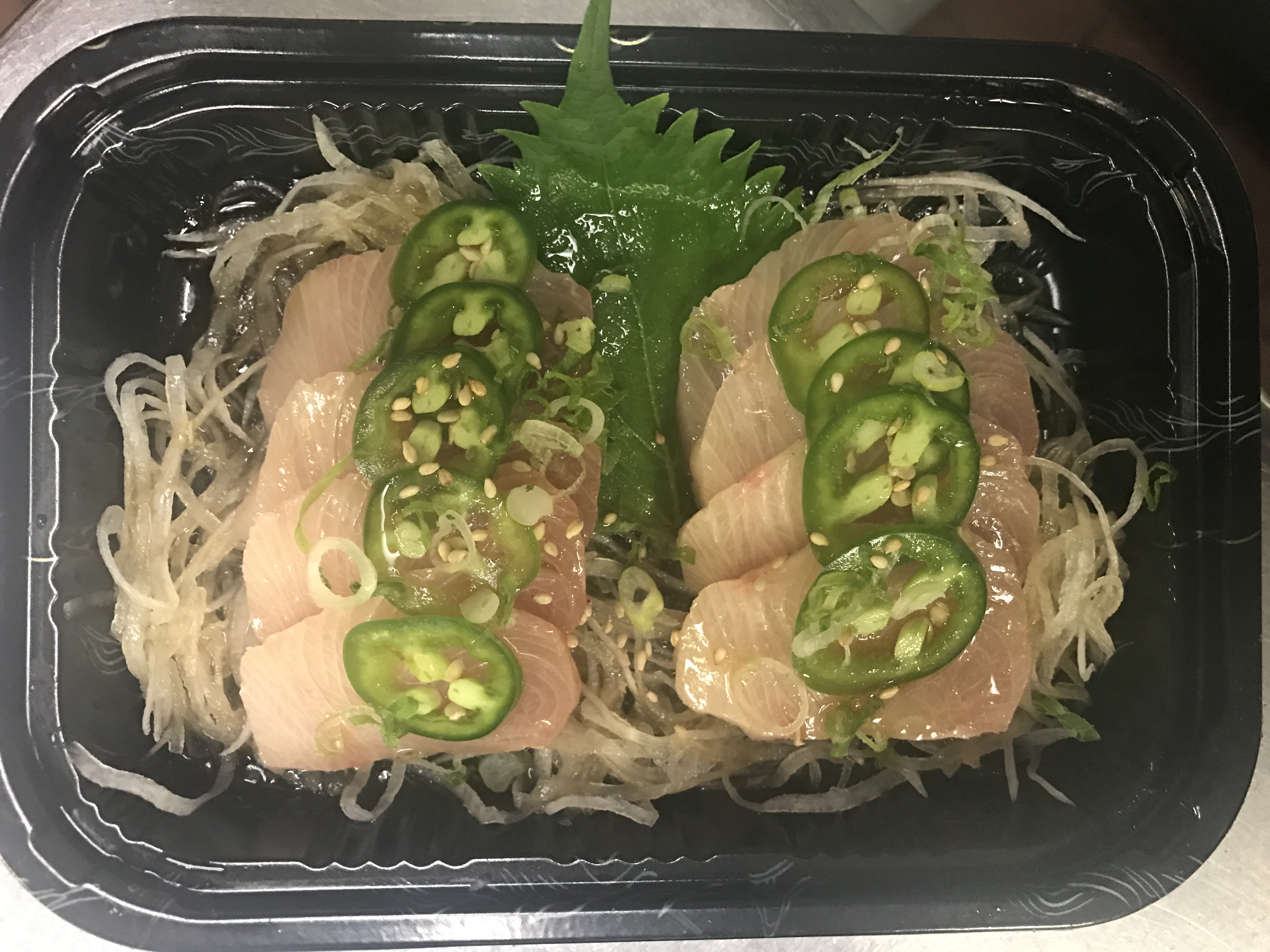 Order Yellowtail Jalapeno food online from Sushi Oya store, New York on bringmethat.com