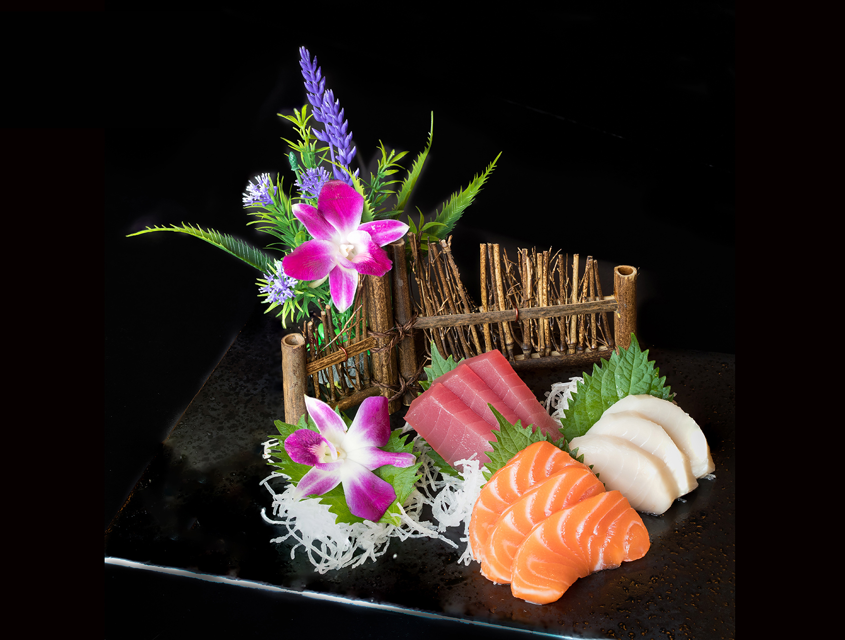 Order Sashimi Combo A food online from Aiya Sushi & Ramen store, Dickinson on bringmethat.com