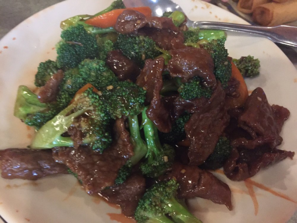 Order 54. Beef with Broccoli food online from Golden Wall Restaurant store, La Mirada on bringmethat.com