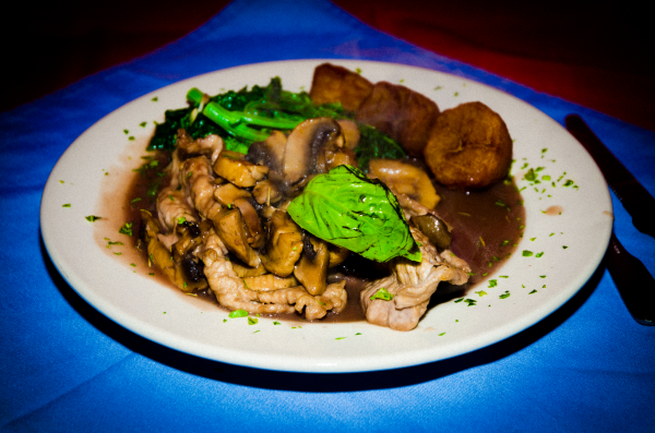 Order Veal Rossobello food online from Prima Pasta & Cafe store, Howard Beach on bringmethat.com