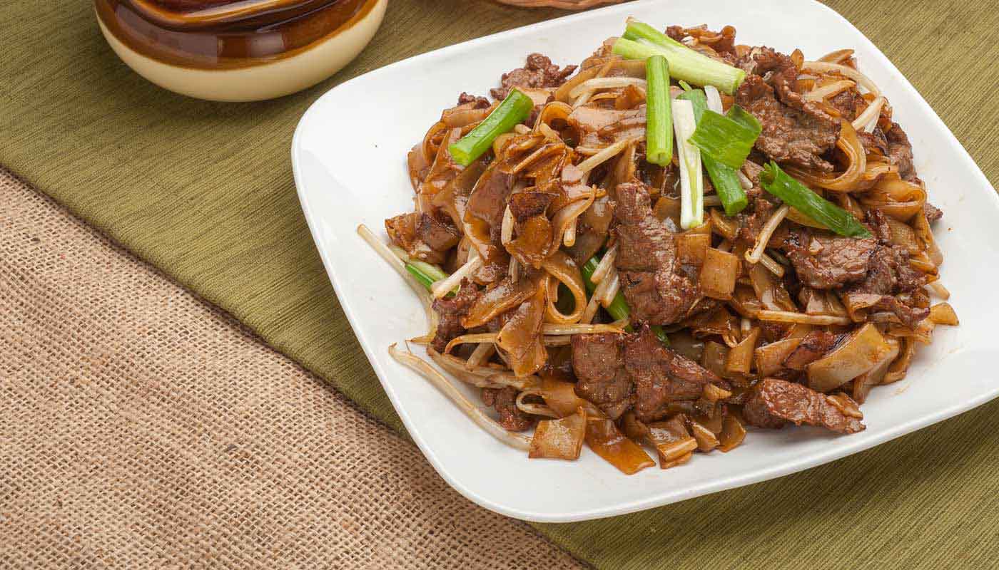 Order J8. Pan Fried Beef Rice Noodle (干炒牛河) food online from Happy Harbor Cuisine store, Alhambra on bringmethat.com