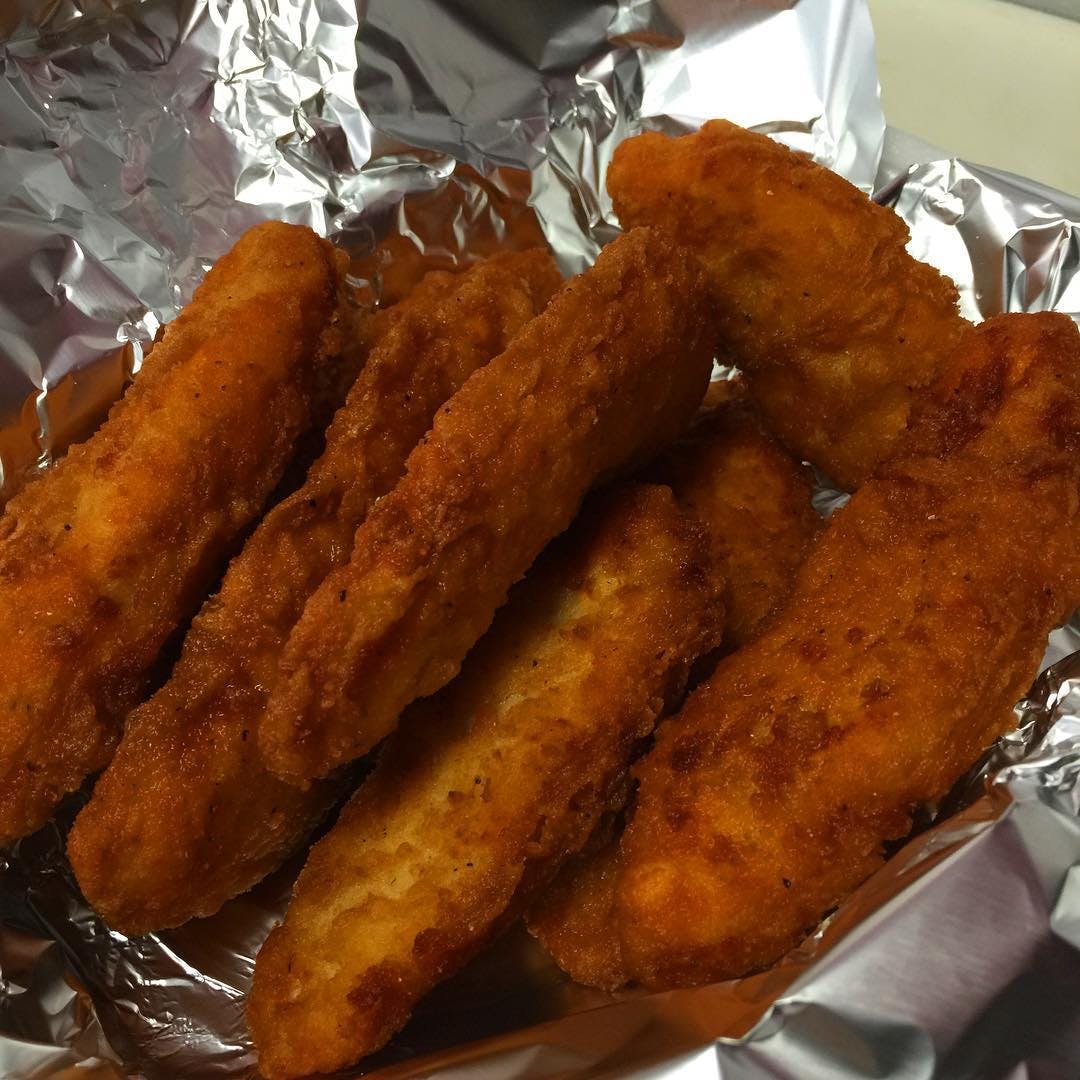 Order 2. Chicken Tenders - 6 Pieces food online from Verdugo Pizza store, Glendale on bringmethat.com