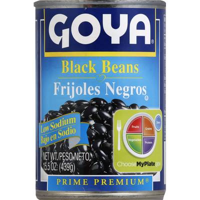 Order Goya Low Sodium Black Beans (15.5 oz) food online from Ctown Supermarkets store, Uniondale on bringmethat.com