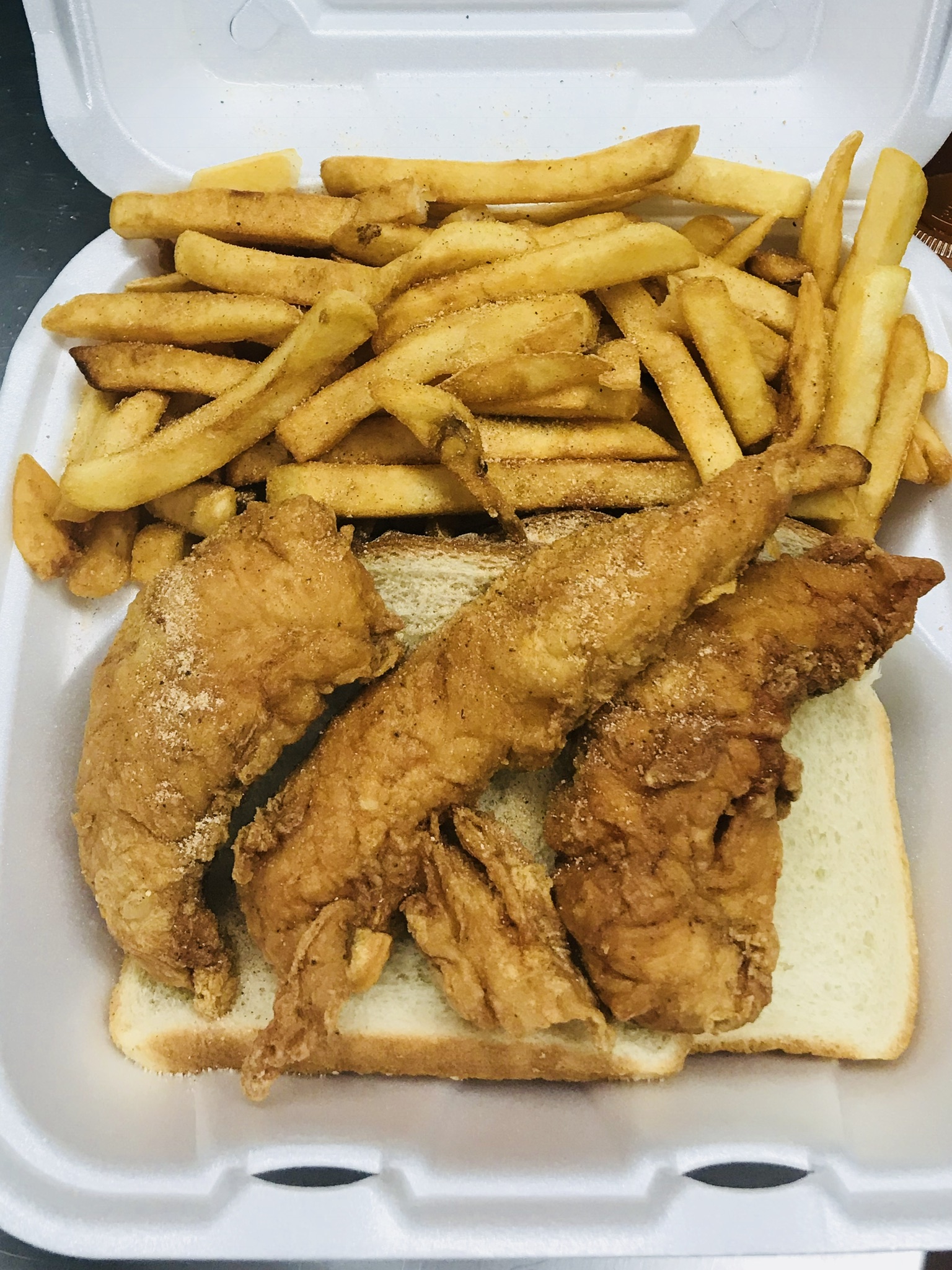 Order Chicken Tenders food online from Pepper'S Fish And Chicken store, Columbus on bringmethat.com