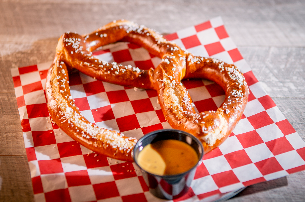 Order Pretzel and Beer Cheese food online from Parry Pizzeria & Bar store, Englewood on bringmethat.com
