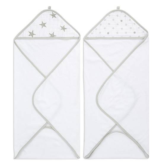 Order aden + anais® Essentials 2-Pack Hooded Towels in Dusty food online from Buybuy Baby store, Whitehall on bringmethat.com