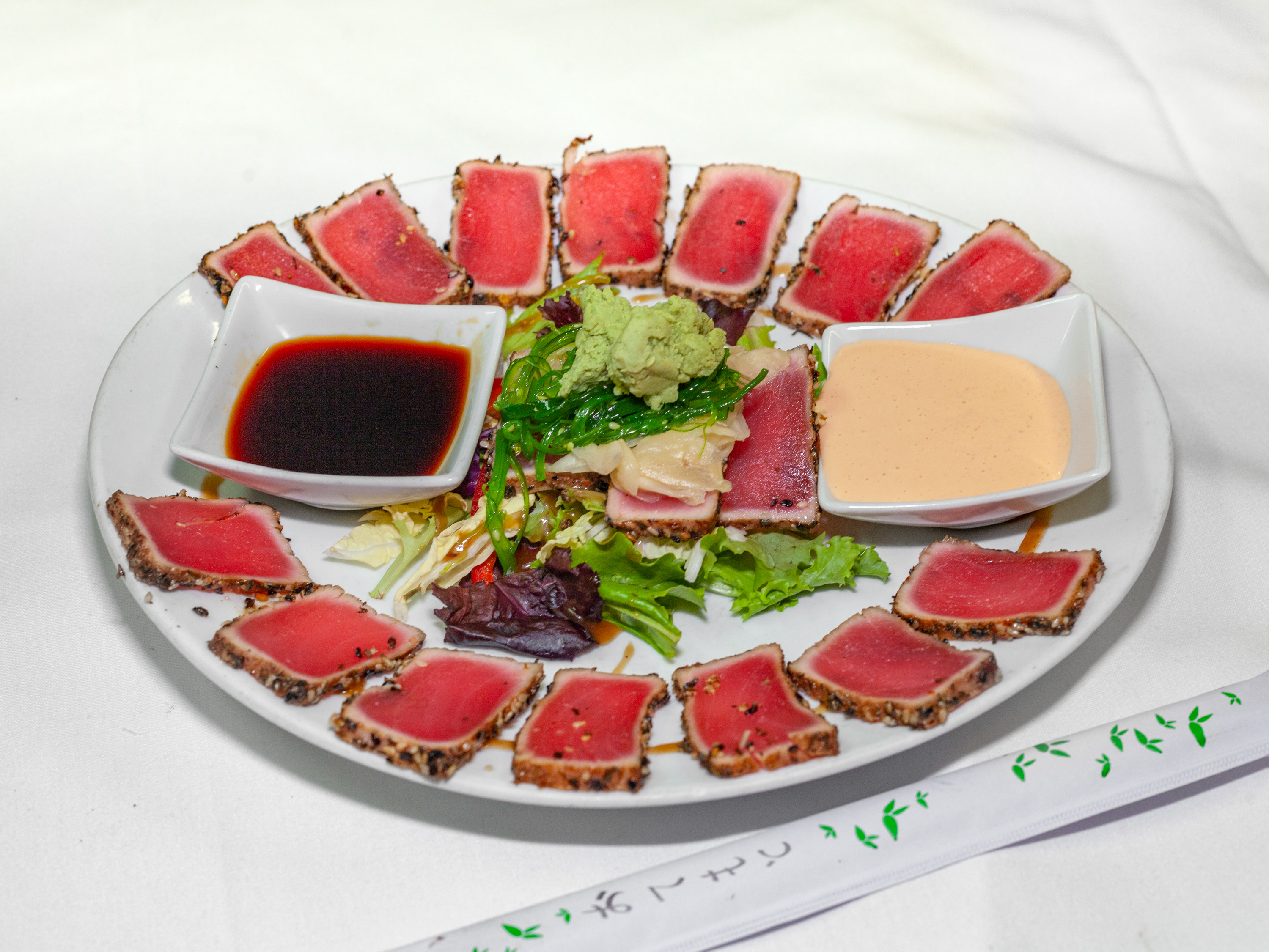 Order Tuna L’Esparance food online from Ventura's Offshore Cafe store, Northfield on bringmethat.com