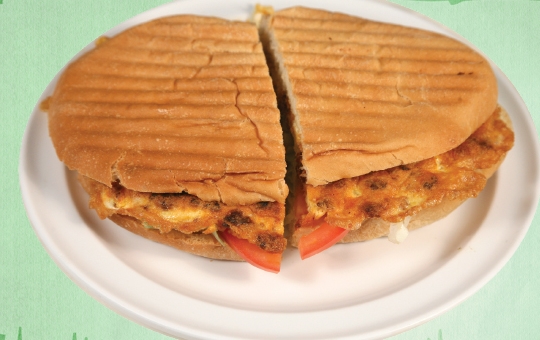 Order Egg and Sausages Sandwich food online from La Fondita 2 Mexican store, Glen Burnie on bringmethat.com