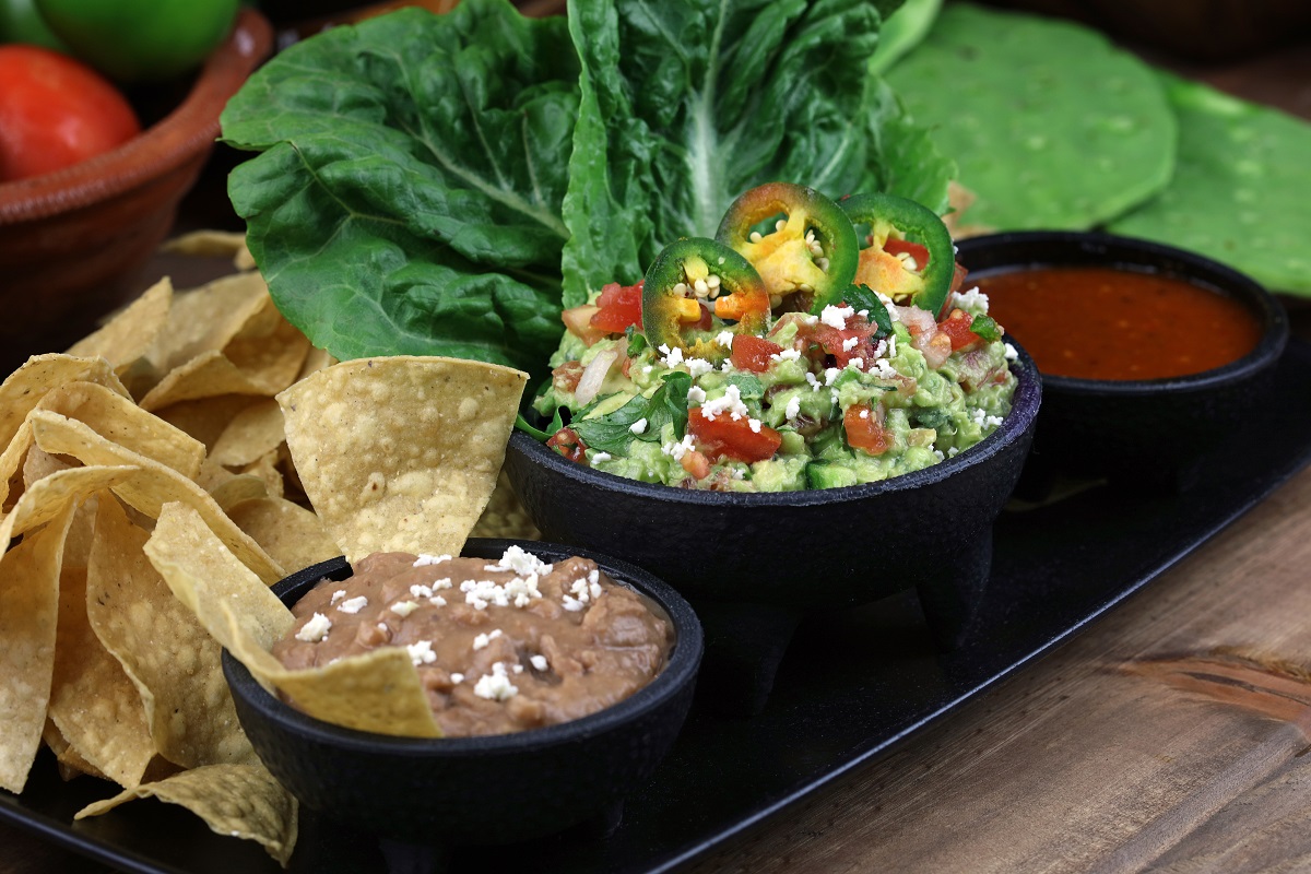 Order Guacamole, Chips & Beans food online from Pika Tortas Ahogadas store, Paramount on bringmethat.com