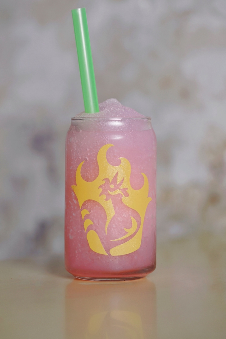 Order 16oz - Pink Lemonade Slushy - Non Alcoholic food online from Royals Hot Chicken store, Louisville on bringmethat.com