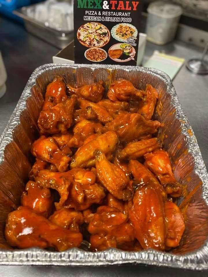 Order Chicken Wings - 6 Pieces food online from Mex & Taly Pizza store, Bridgeport on bringmethat.com
