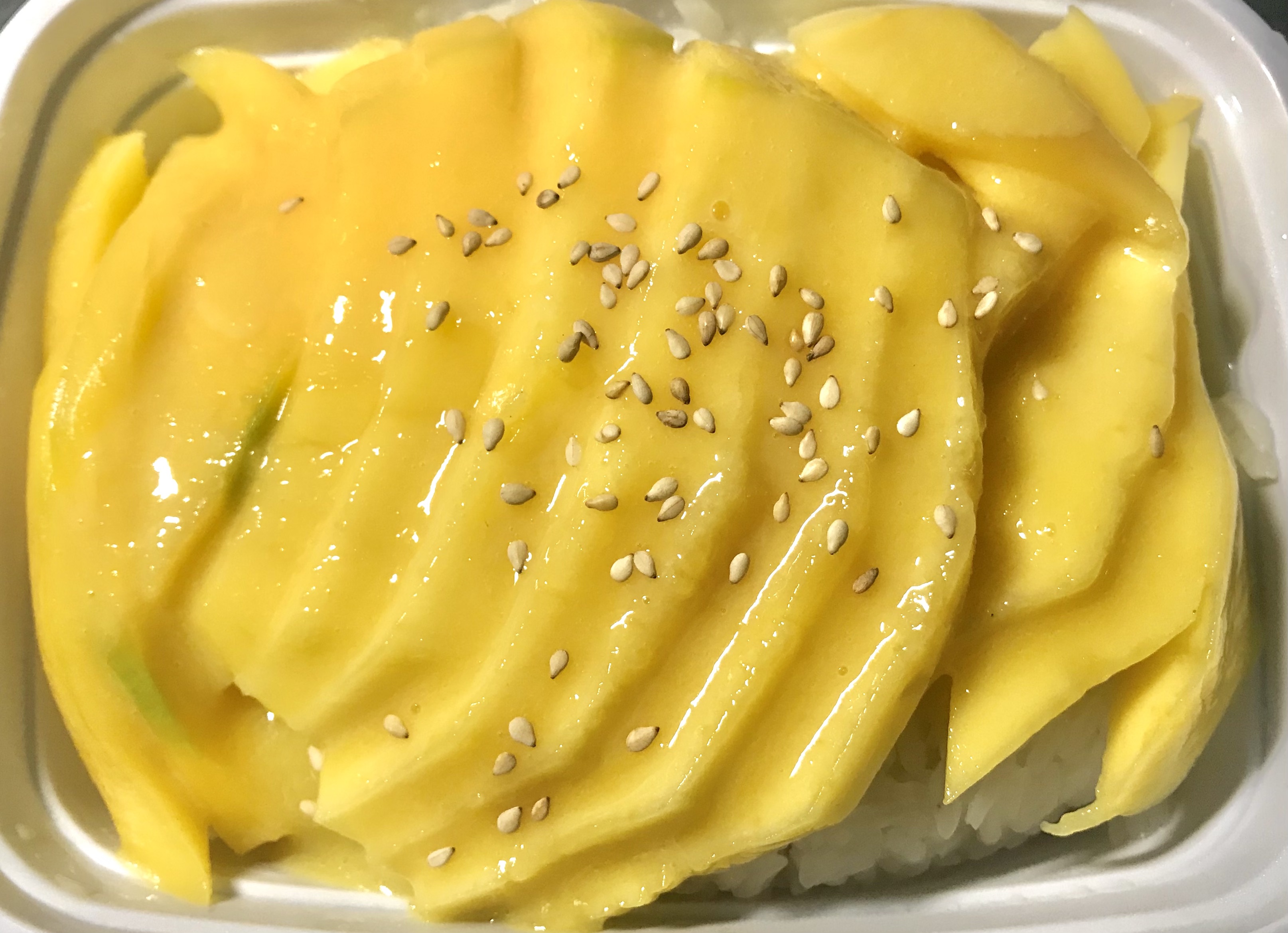 Order Mango and Sticky Rice food online from Thai Lemongrass & Sakura Sushi store, New York on bringmethat.com