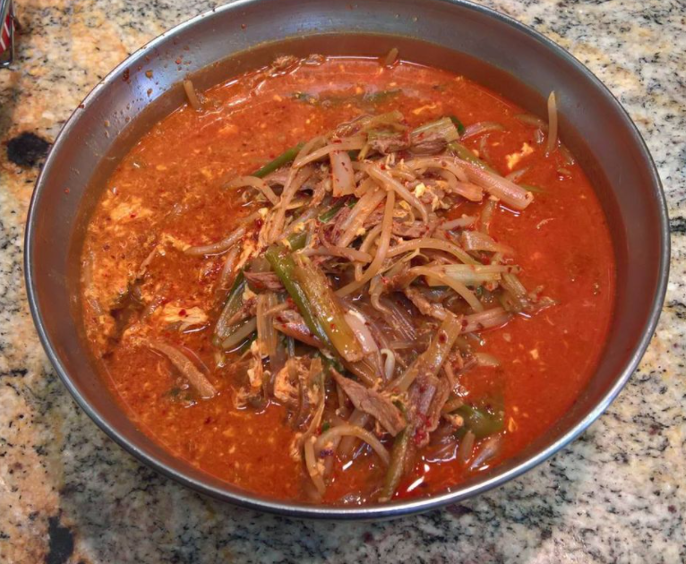 Order Spicy Beef Soup with Vegetables food online from Lee Korean Bbq & Tofu House store, Santa Clarita on bringmethat.com