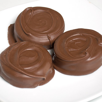 Order Chocolate Dipped Oreos food online from The Fudge Pot store, Chicago on bringmethat.com