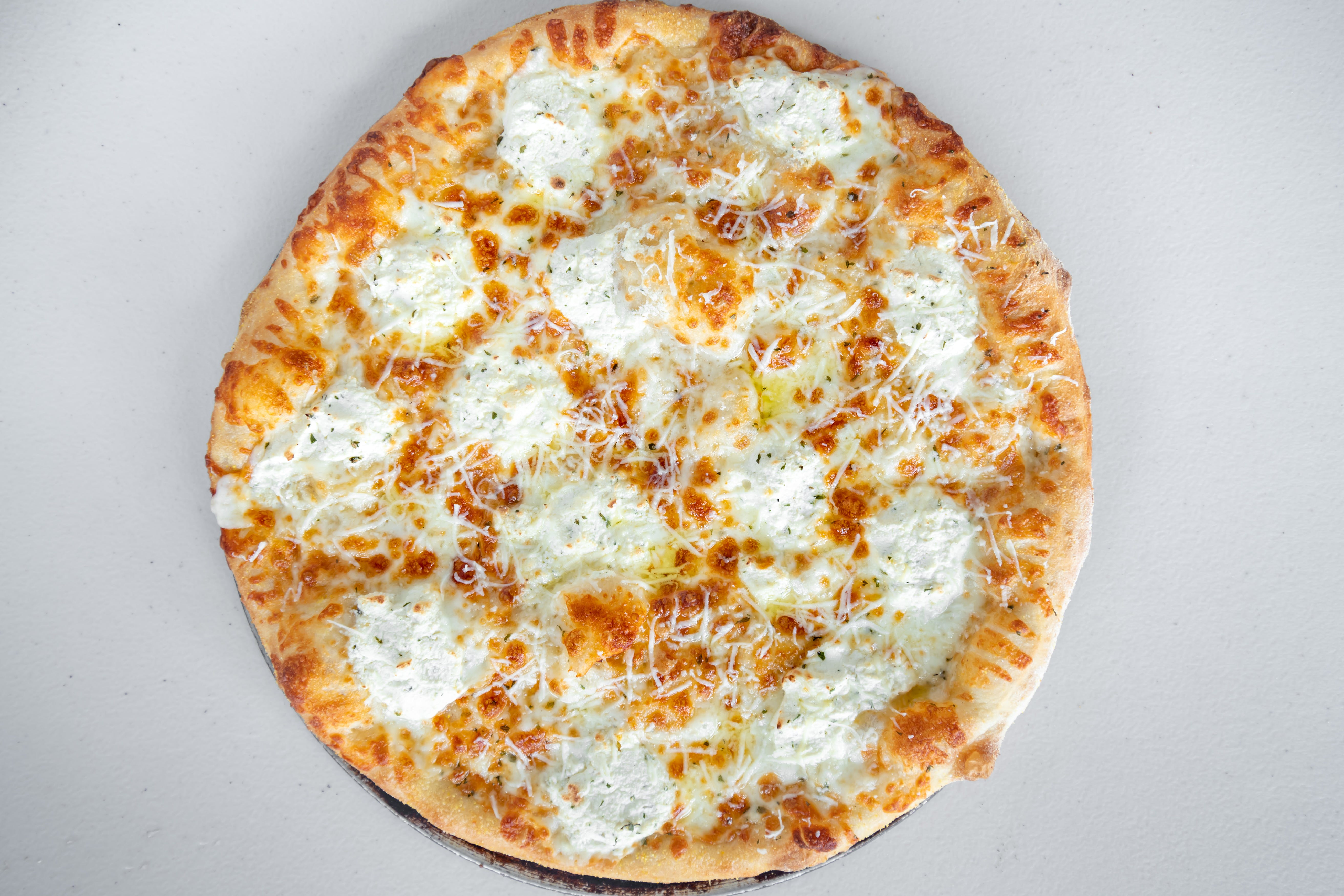 Order White Pizza - Medium 12'' food online from Pizza Machine - Hollywood store, Hollywood on bringmethat.com