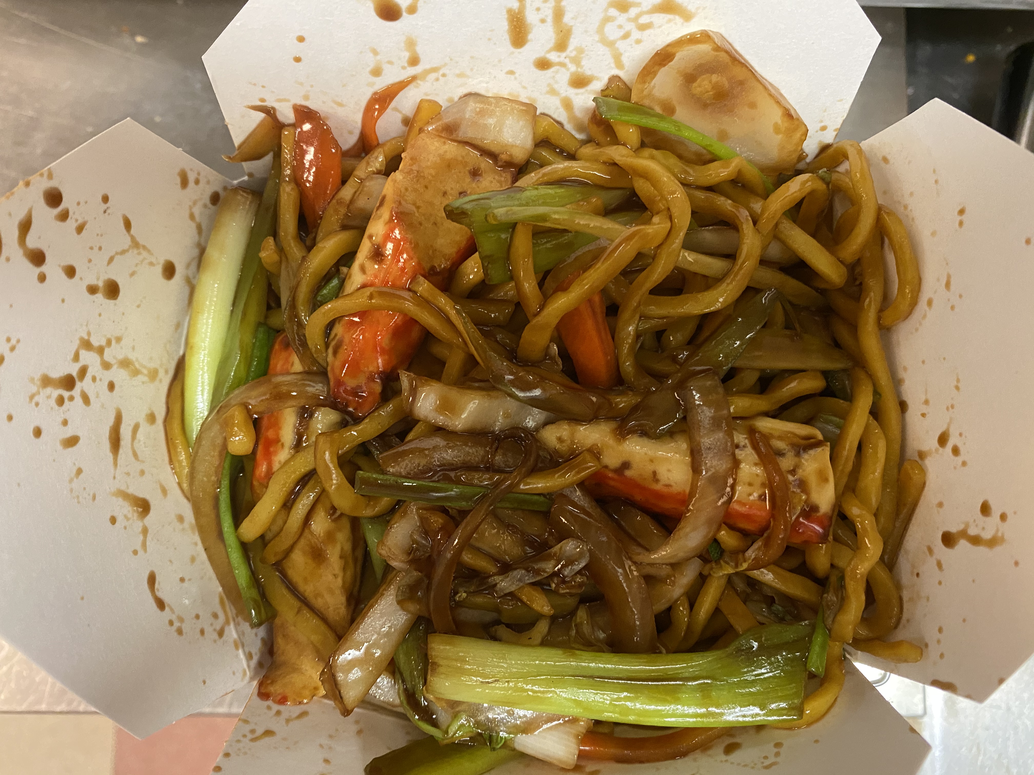 Order Crab meat lo mein  food online from Lucky Star - Market St. store, Wilmington on bringmethat.com
