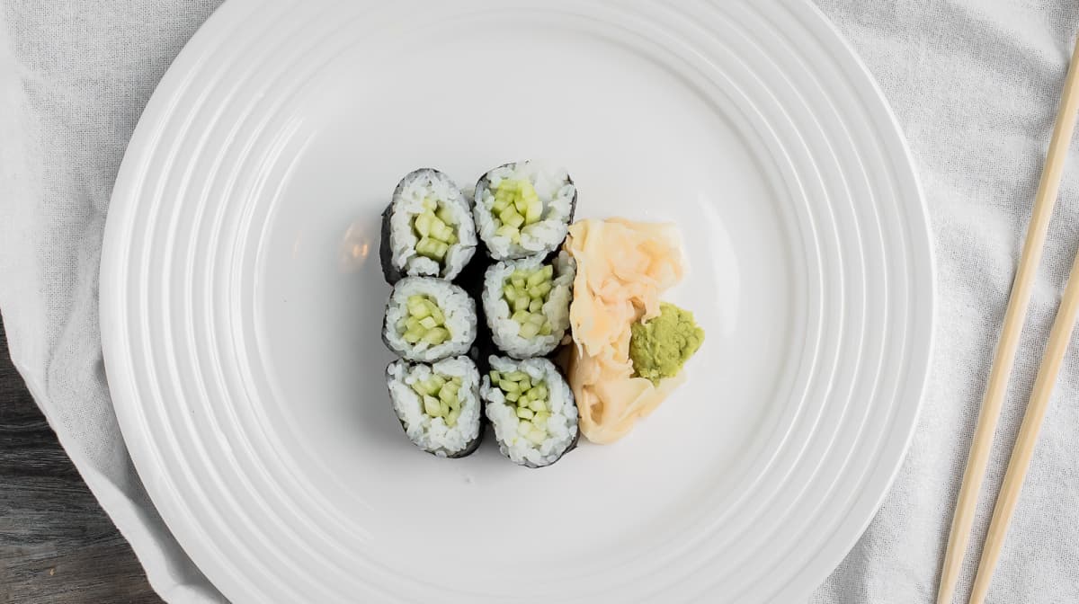 Order Cucumber Roll food online from Izumi Japanese Steak House & Sushi Bar store, Windsor Locks on bringmethat.com