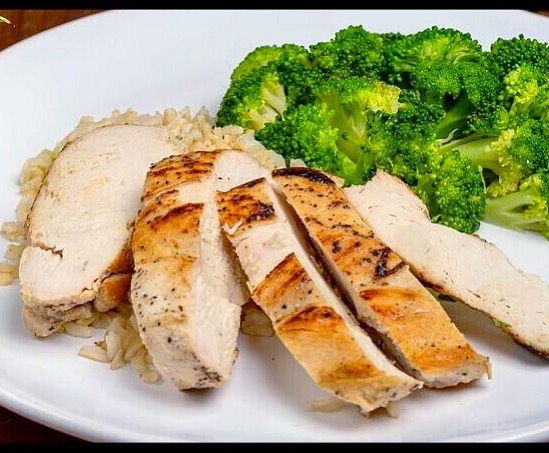 Order Simple Chicken food online from ParaVida Wellness store, Victoria on bringmethat.com
