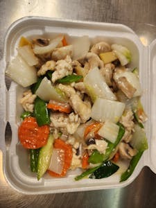 Order 310. Moo Goo Gai food online from Pearl Chinese Restaurant store, Mesquite on bringmethat.com