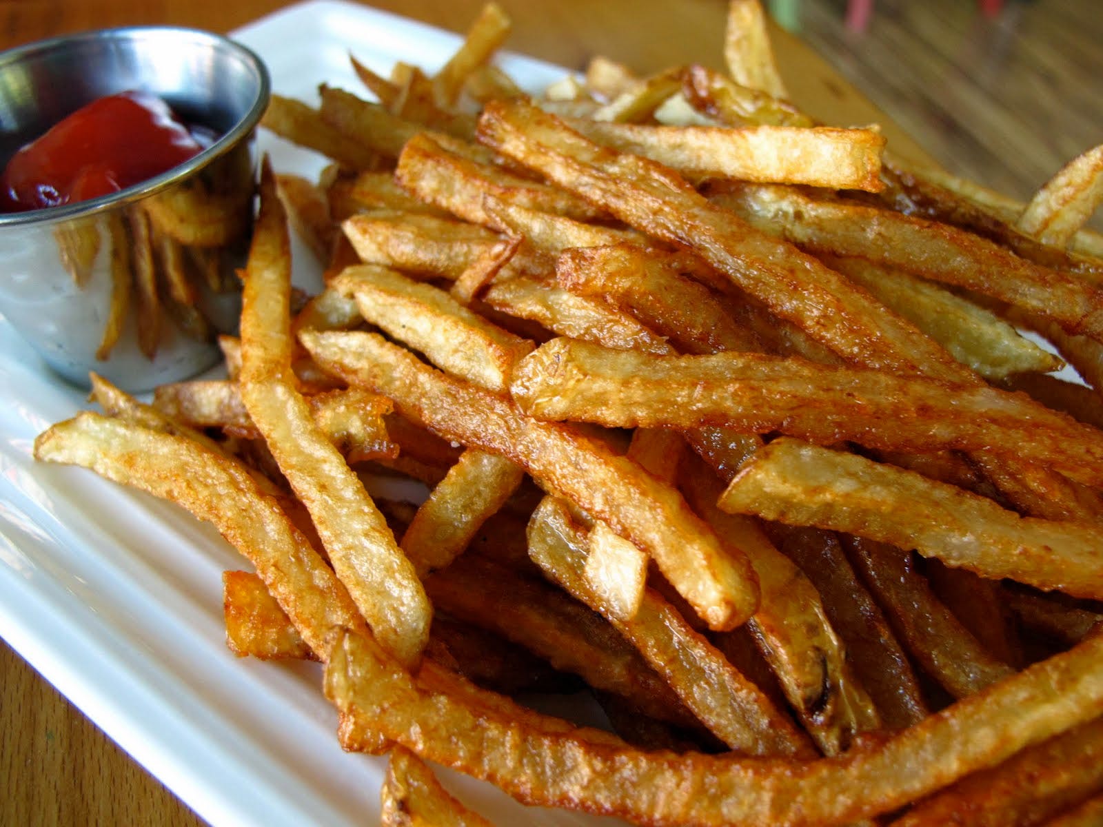 Order Fresh Cut Fries - Appetizer food online from Mama's Pizza store, Shelby on bringmethat.com
