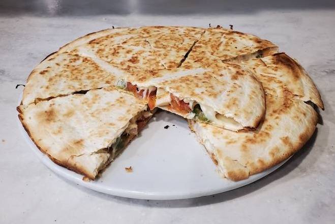 Order Spinach Quesadilla food online from Silver Spoon Diner store, New York on bringmethat.com