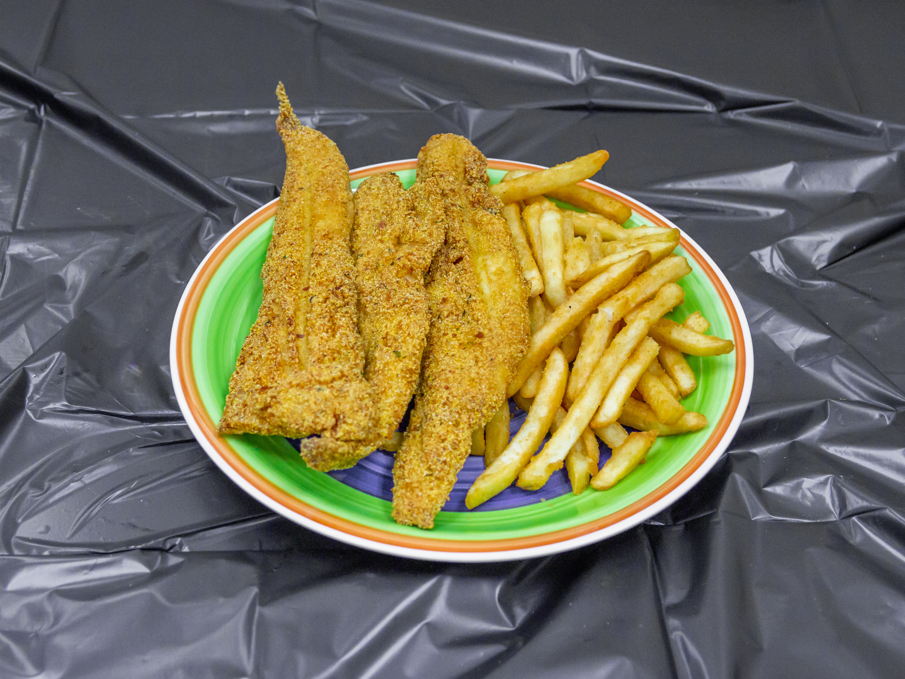 Order White Bass Fish Dinner food online from Southfield Fish & Chicken store, Southfield on bringmethat.com