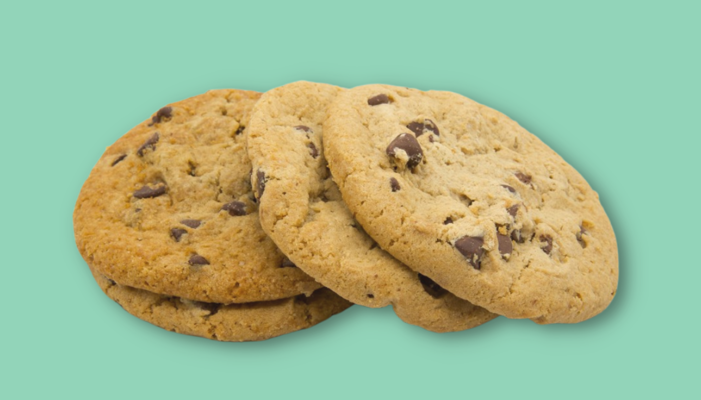 Order Homemade Chocolate Chip Cookie food online from Moo Moo Mia store, Glendale on bringmethat.com