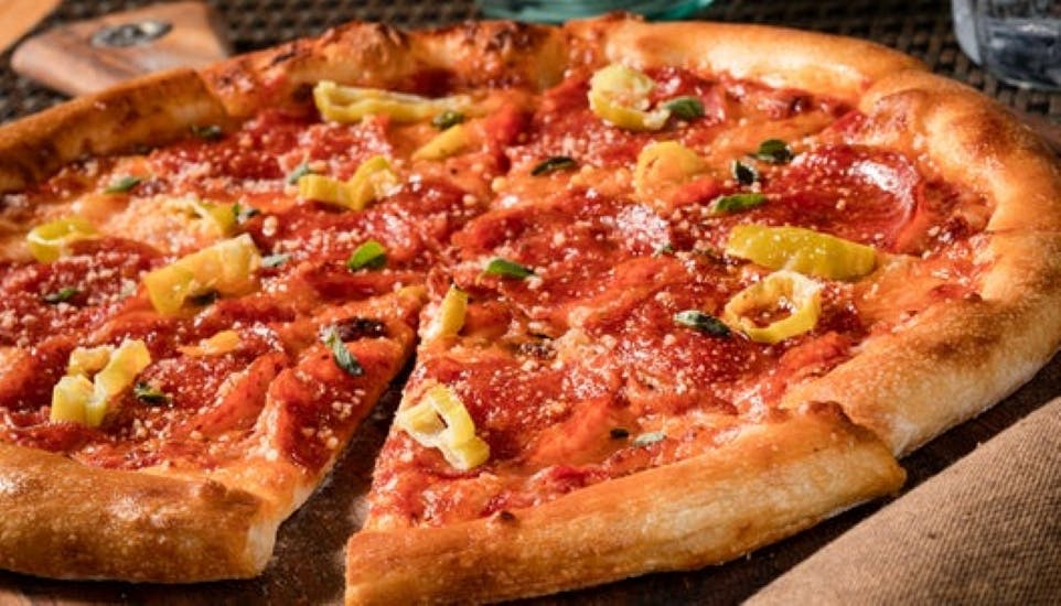 Order Pepperoni Pizza - Pizza food online from Bravo! Cucina Italiana store, Canton on bringmethat.com