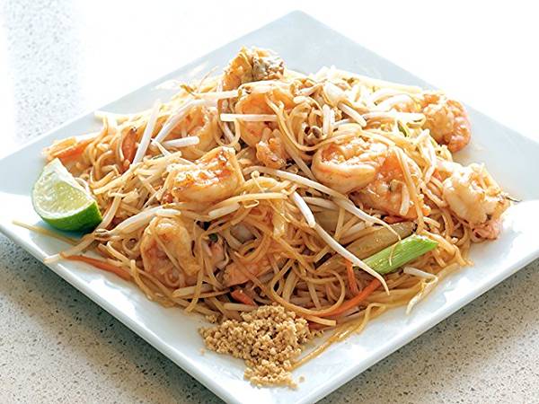 Order 105. Pad Thai with Shrimp food online from King Wok Gourmet Asian store, Chicago on bringmethat.com