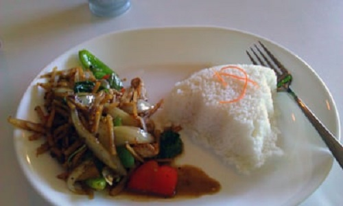 Order Dinner Pad Kra Pao food online from Mali Thai Cuisine store, Denver on bringmethat.com