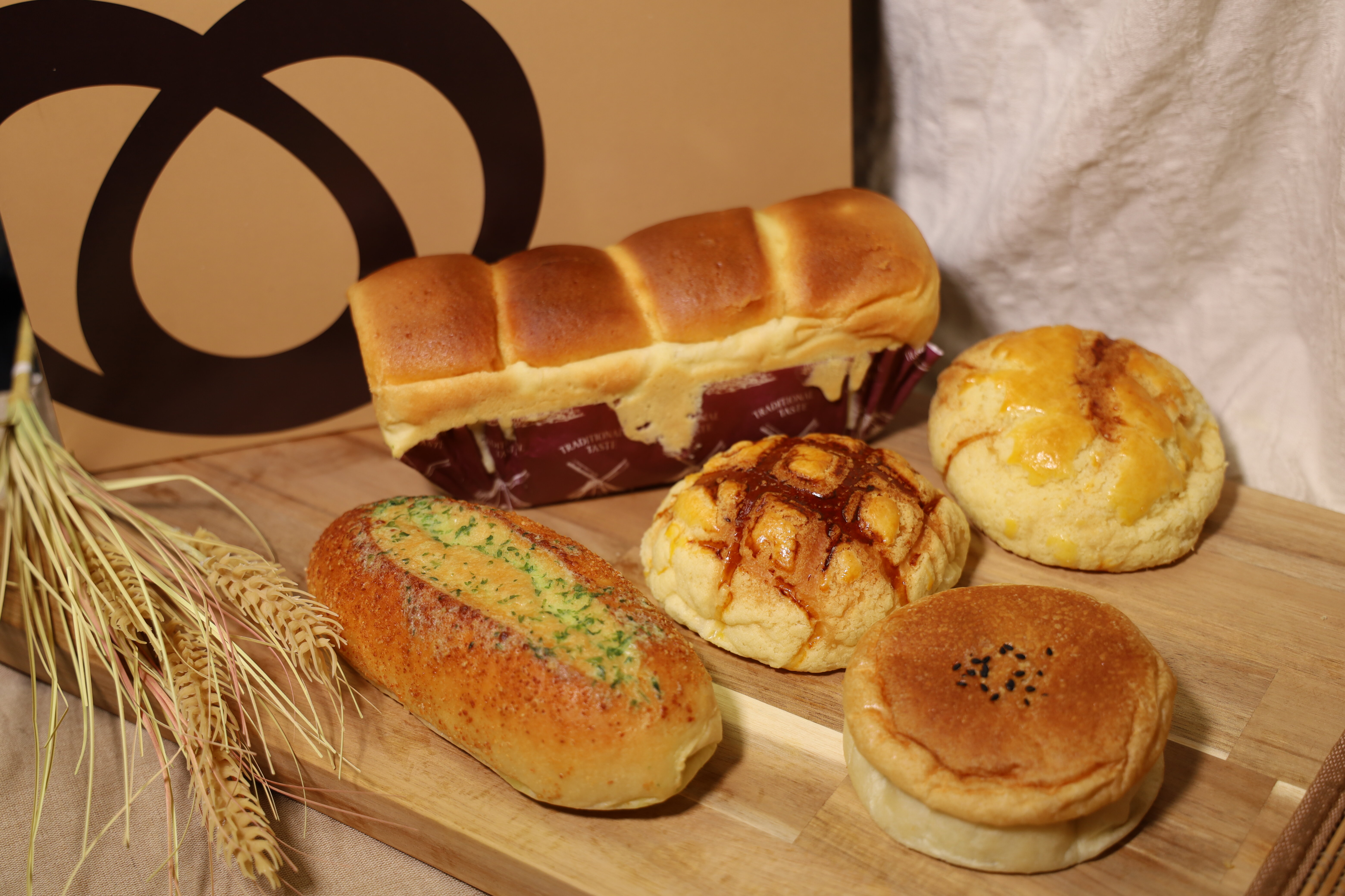 Order Bread Box ( 5 pcs per box) food online from Sunmerry Bakery store, Temple City on bringmethat.com