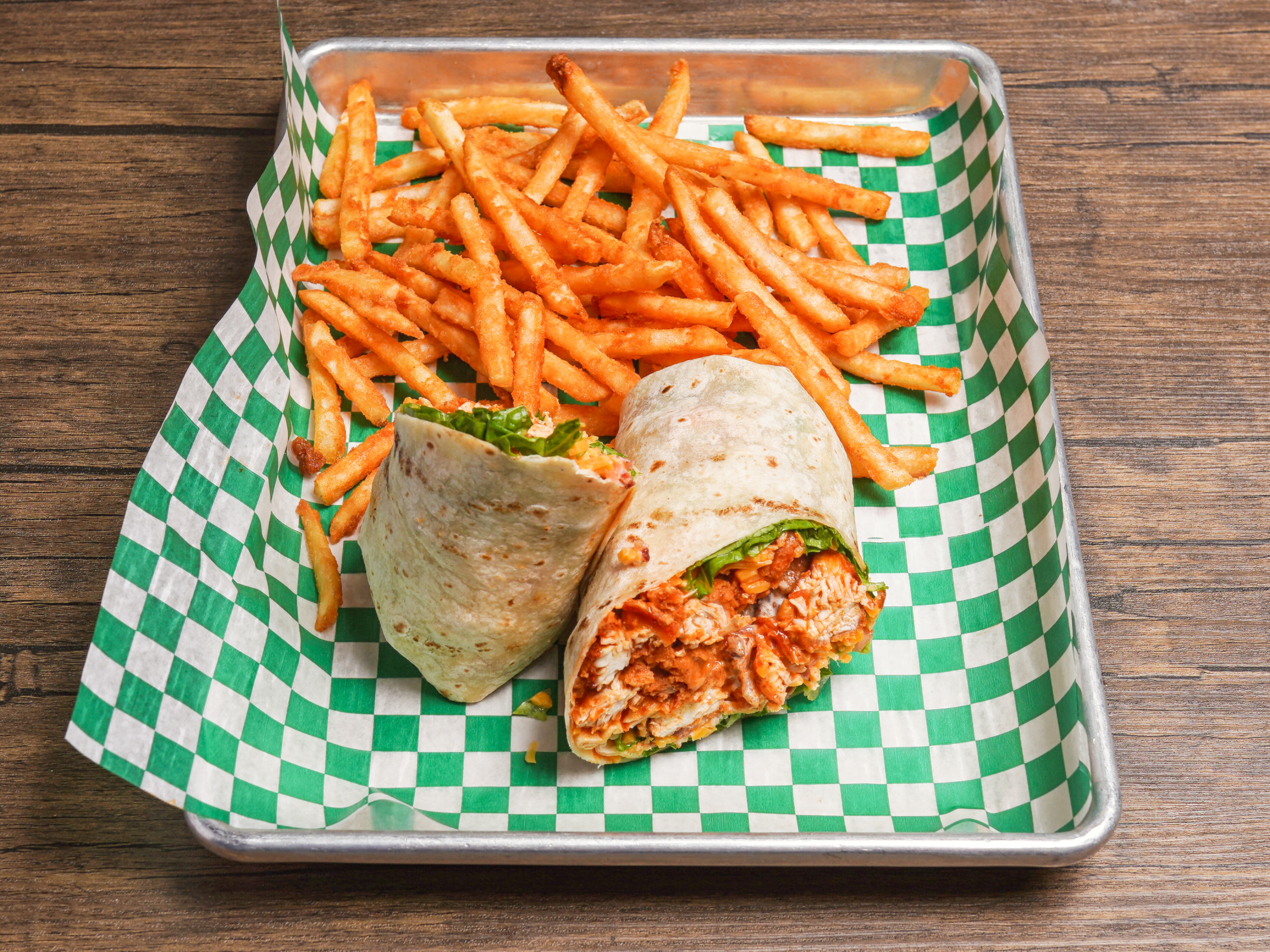 Order Buffalo Chicken Wrap food online from Oliver Bar & Grill store, Kankakee on bringmethat.com