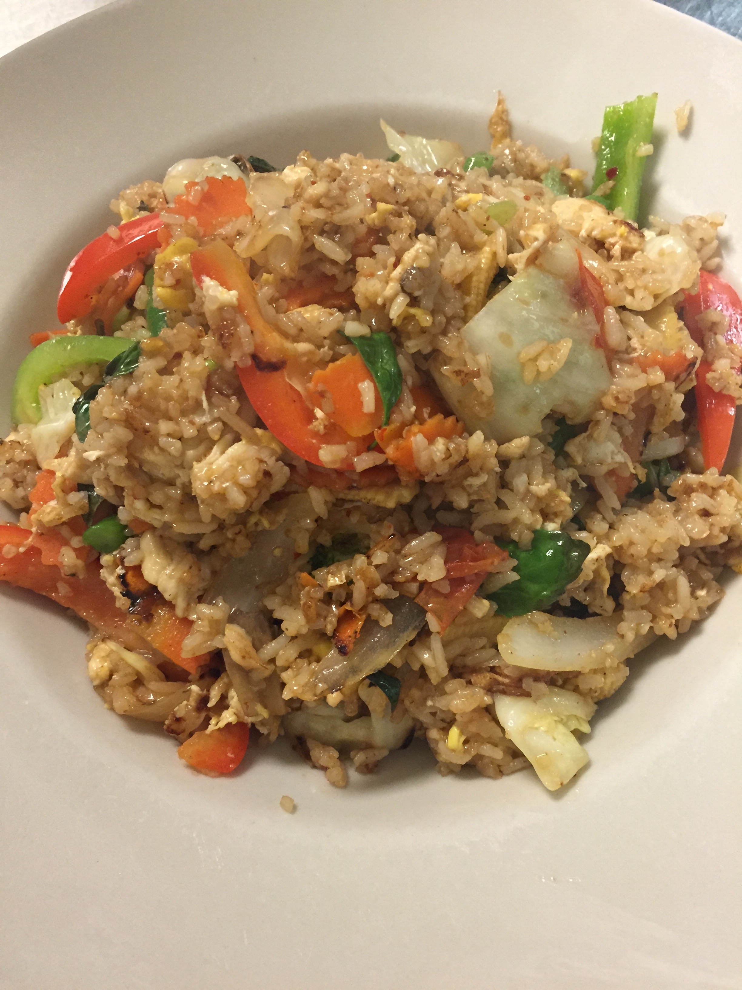 Order Spicy Fried Rice food online from Sushi Thai Delight store, Edmond on bringmethat.com