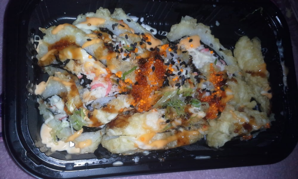 Order House Tempura Roll food online from Go Sushi Japanese Restaurant store, Pacifica on bringmethat.com