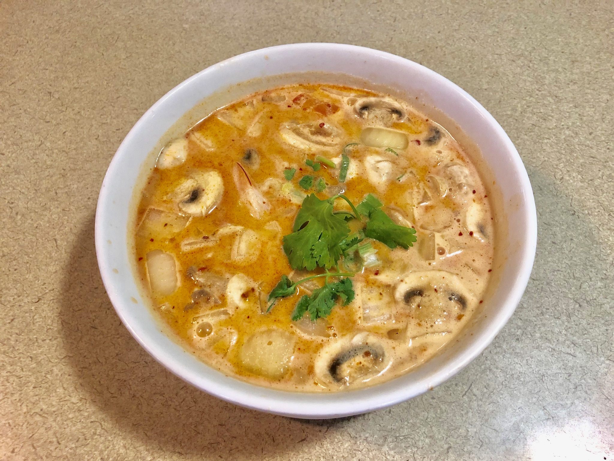 Order Tom Kha Soup (32oz) food online from Noodle N Thai store, Springfield on bringmethat.com