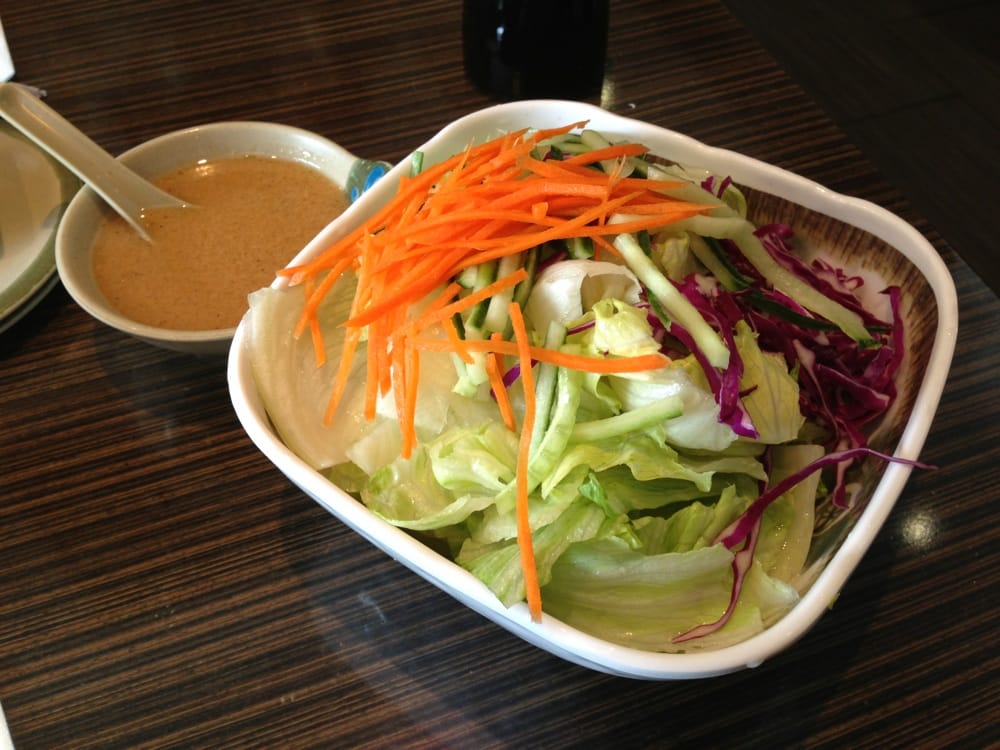 Order Green Salad food online from Mizu Japanese Restaurant store, Niles on bringmethat.com