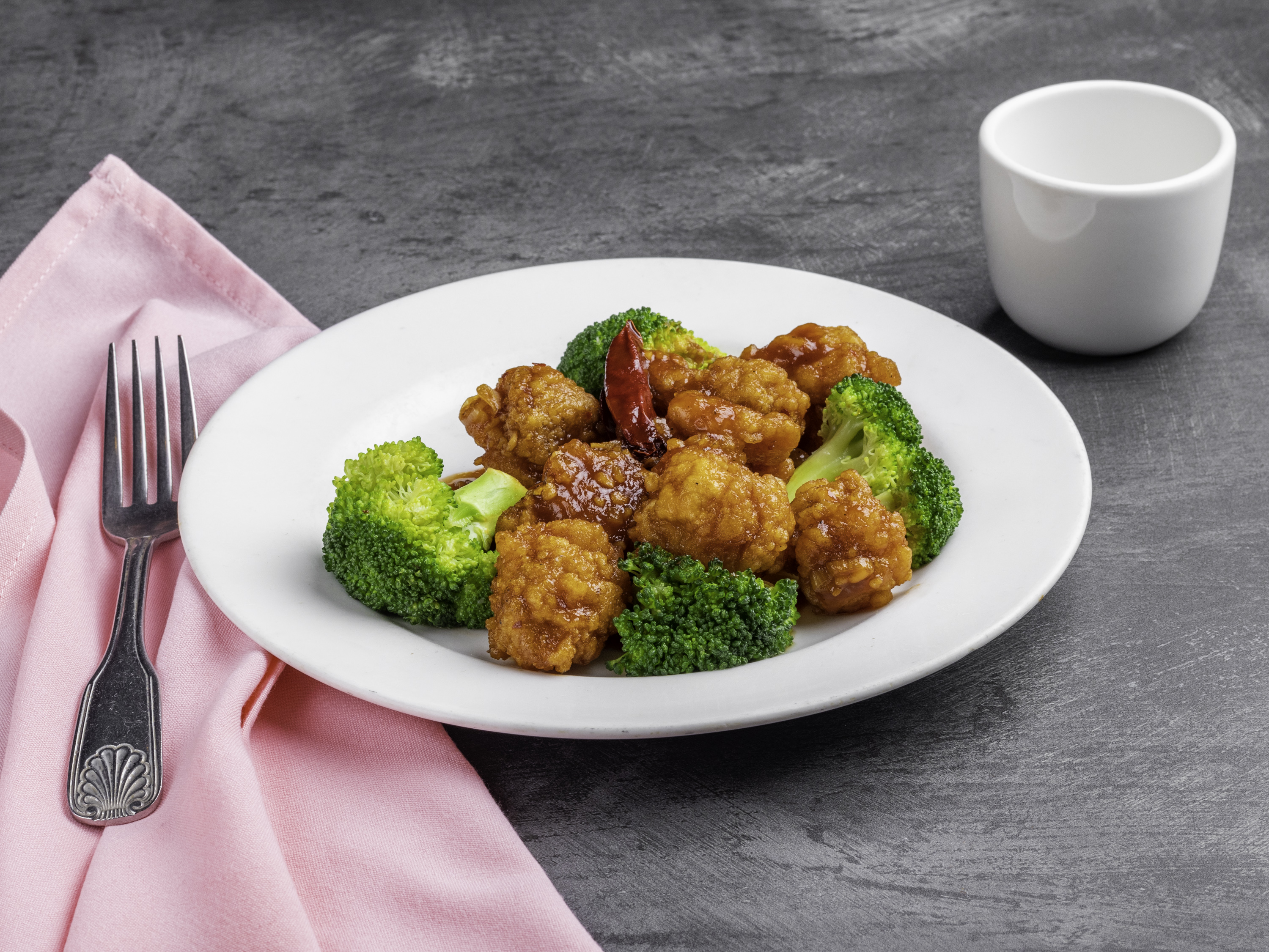 Order Governor's Chicken food online from Abacus Chinese Restaurant store, Lansdale on bringmethat.com