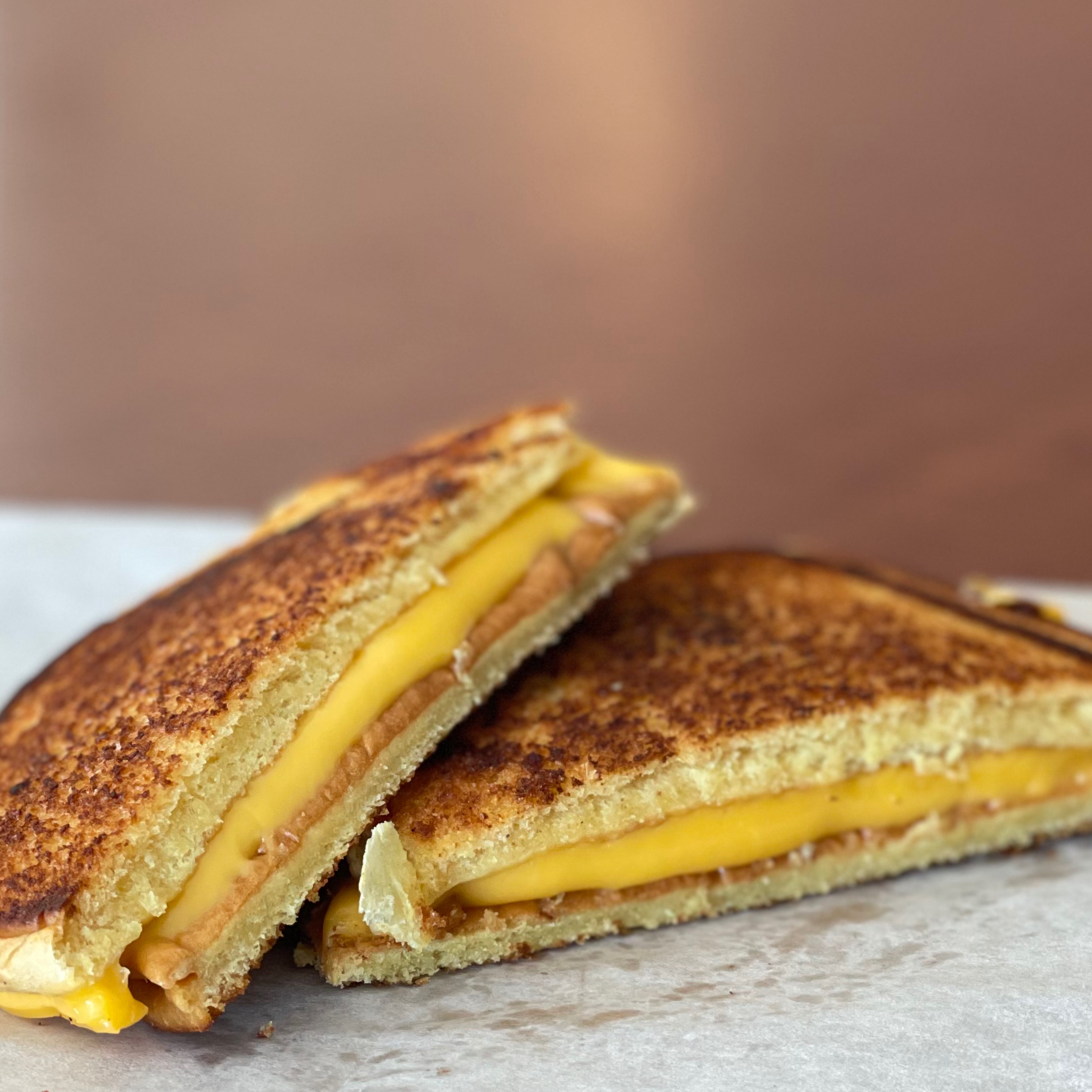 Order Grilled Cheese Sandwich food online from Burger & Shake store, Lombard on bringmethat.com