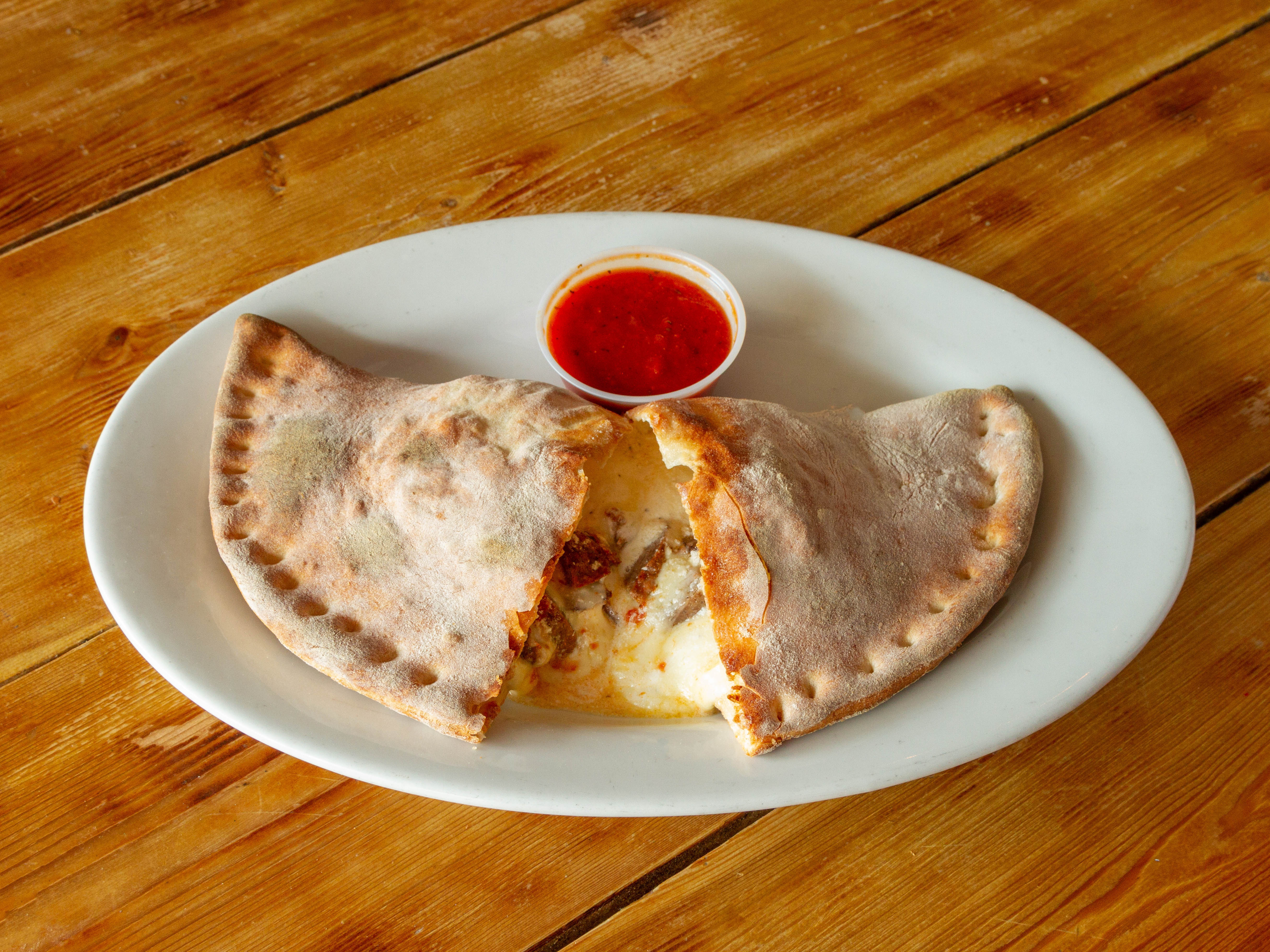 Order Classic Cheese Calzone food online from Napolitano's Brooklyn Pizza store, Providence on bringmethat.com