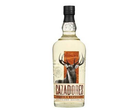 Order Cazadores Reposado, 750mL tequila (40.0% ABV) food online from Cold Spring Liquor store, Liberty Hill on bringmethat.com