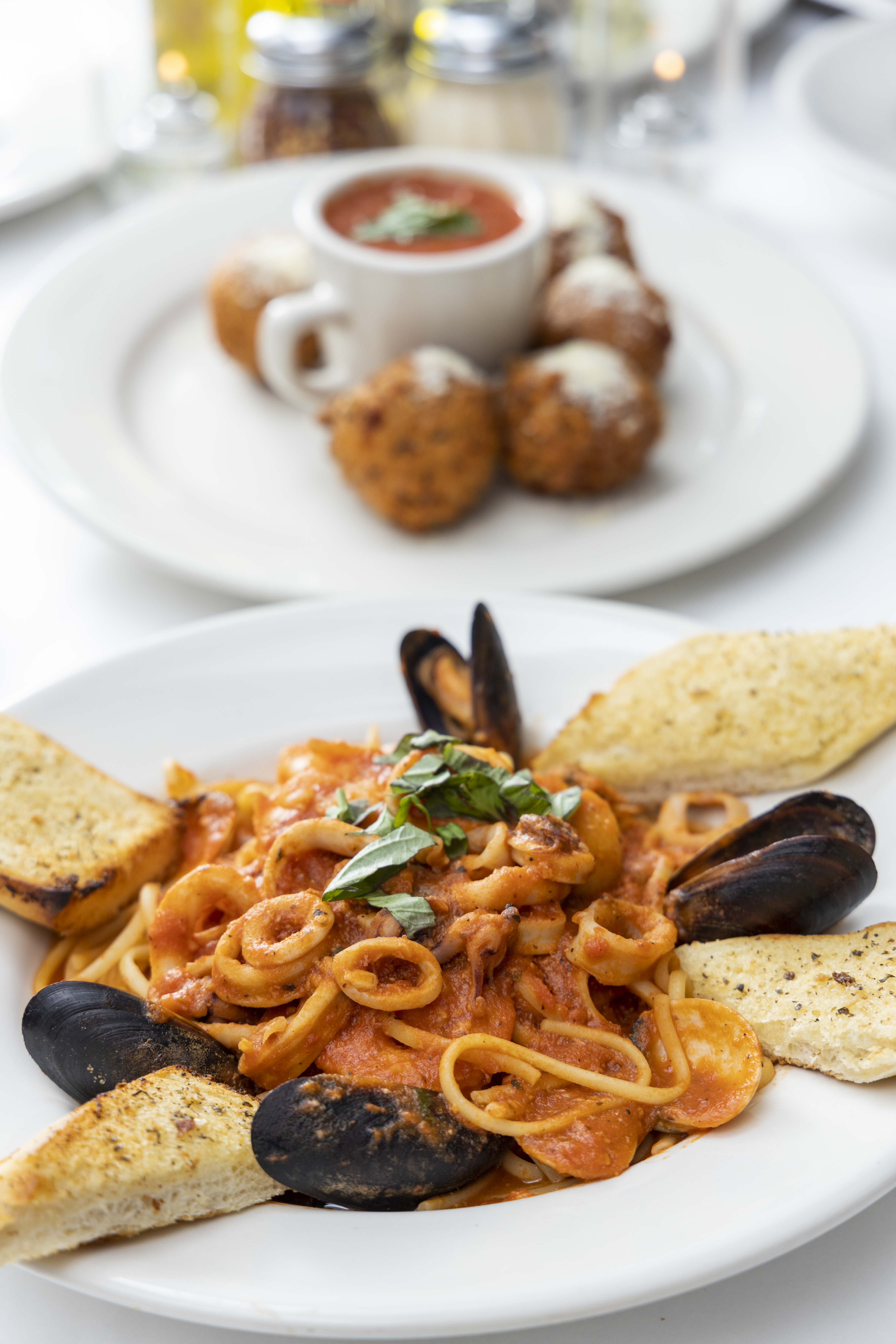 Order Zuppa di Mare food online from Trattoria Peppino store, Elmwood Park on bringmethat.com