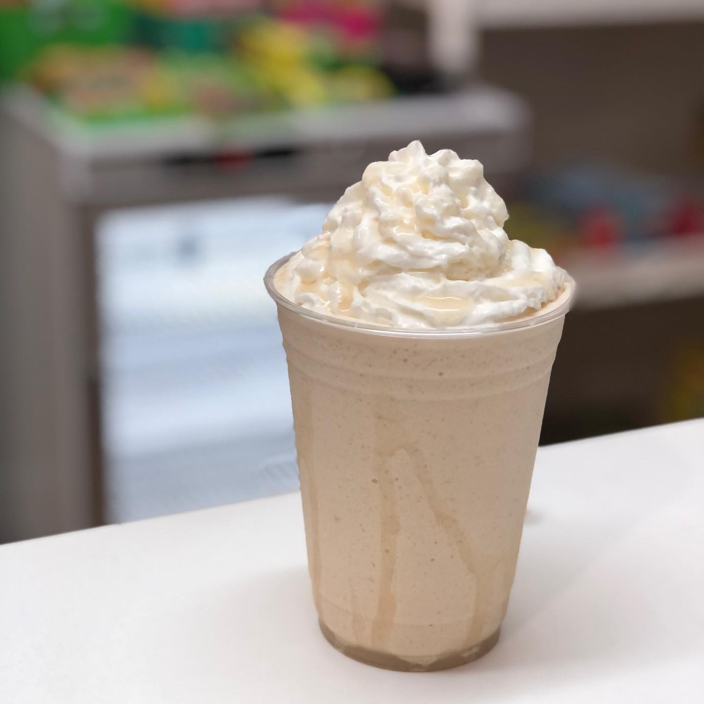 Order White Chocolate Frappe  food online from Libby Lou Fun Factory store, Columbus on bringmethat.com