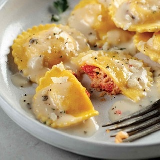 Order 6 Piece Lobster Ravioli food online from New York Pizza & Family Restaurant store, Tannersville on bringmethat.com
