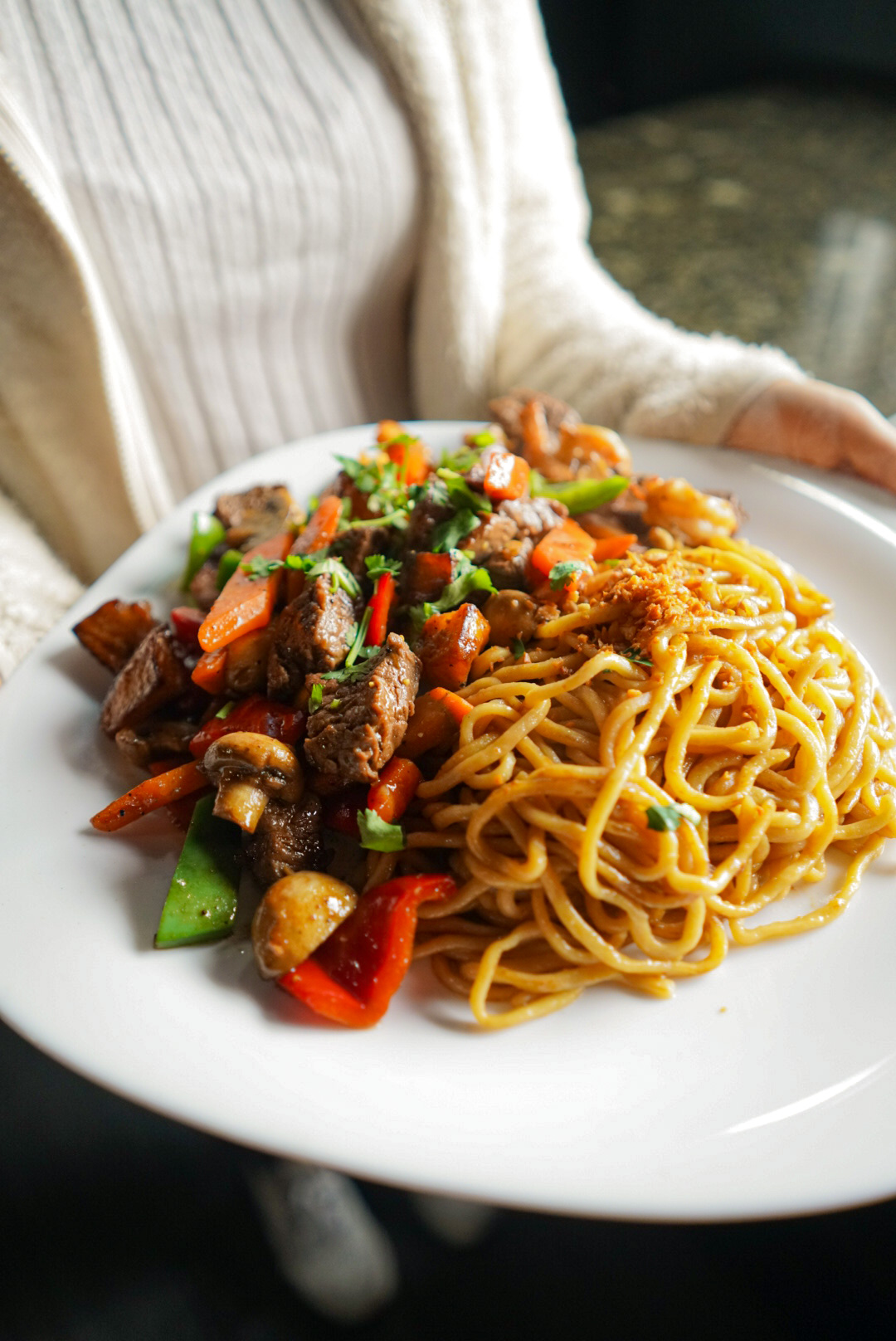 Order Garlic Noodle with Shaking Beef food online from Viet Palace Restaurant store, Pittsburg on bringmethat.com