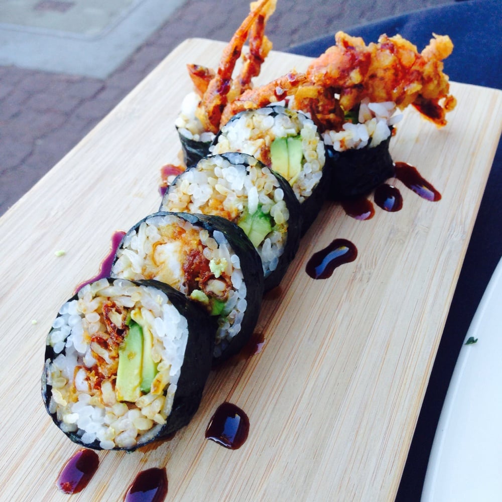 Order Spider Maki Roll food online from Rock wrap & roll store, Chicago on bringmethat.com