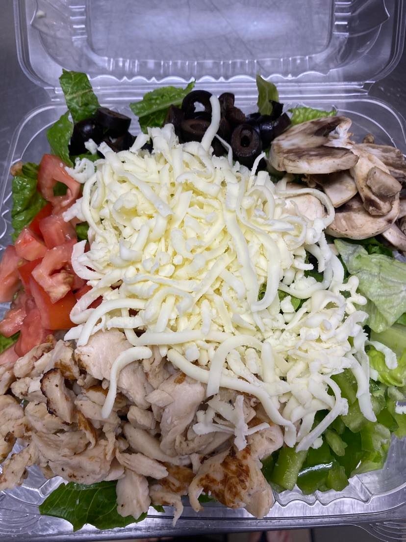Order Grilled Chicken Salad food online from Palermo Pizza Place store, Wyoming on bringmethat.com