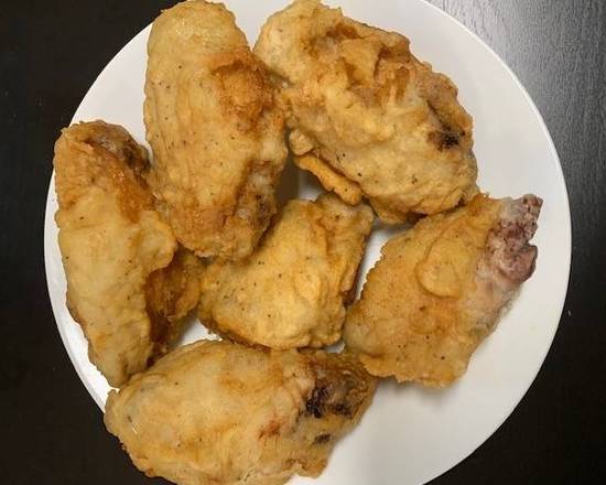 Order A6. Fried Chicken Wings 炸鸡翅 food online from Jade Restaurant & Lounge store, Seattle on bringmethat.com