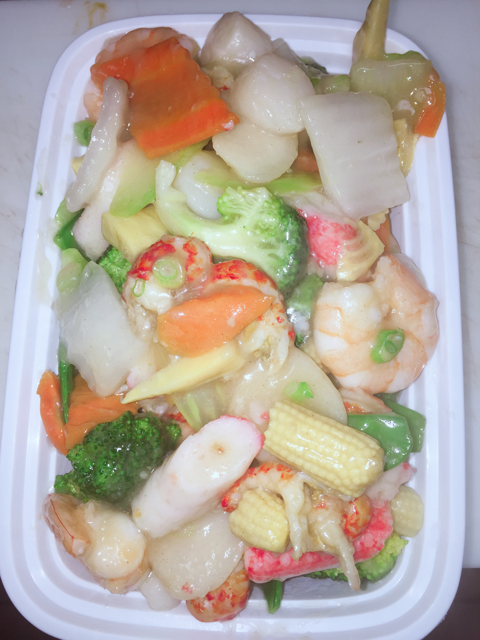Order H1. Seafood Delight food online from Heelok Asian Fusion store, Lumberton on bringmethat.com