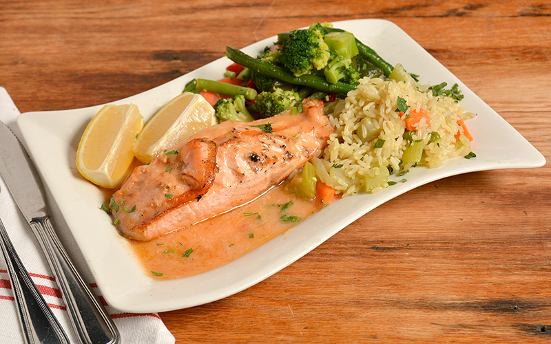 Order Grilled Salmon food online from Cinelli's Pizza store, Franklin Square on bringmethat.com