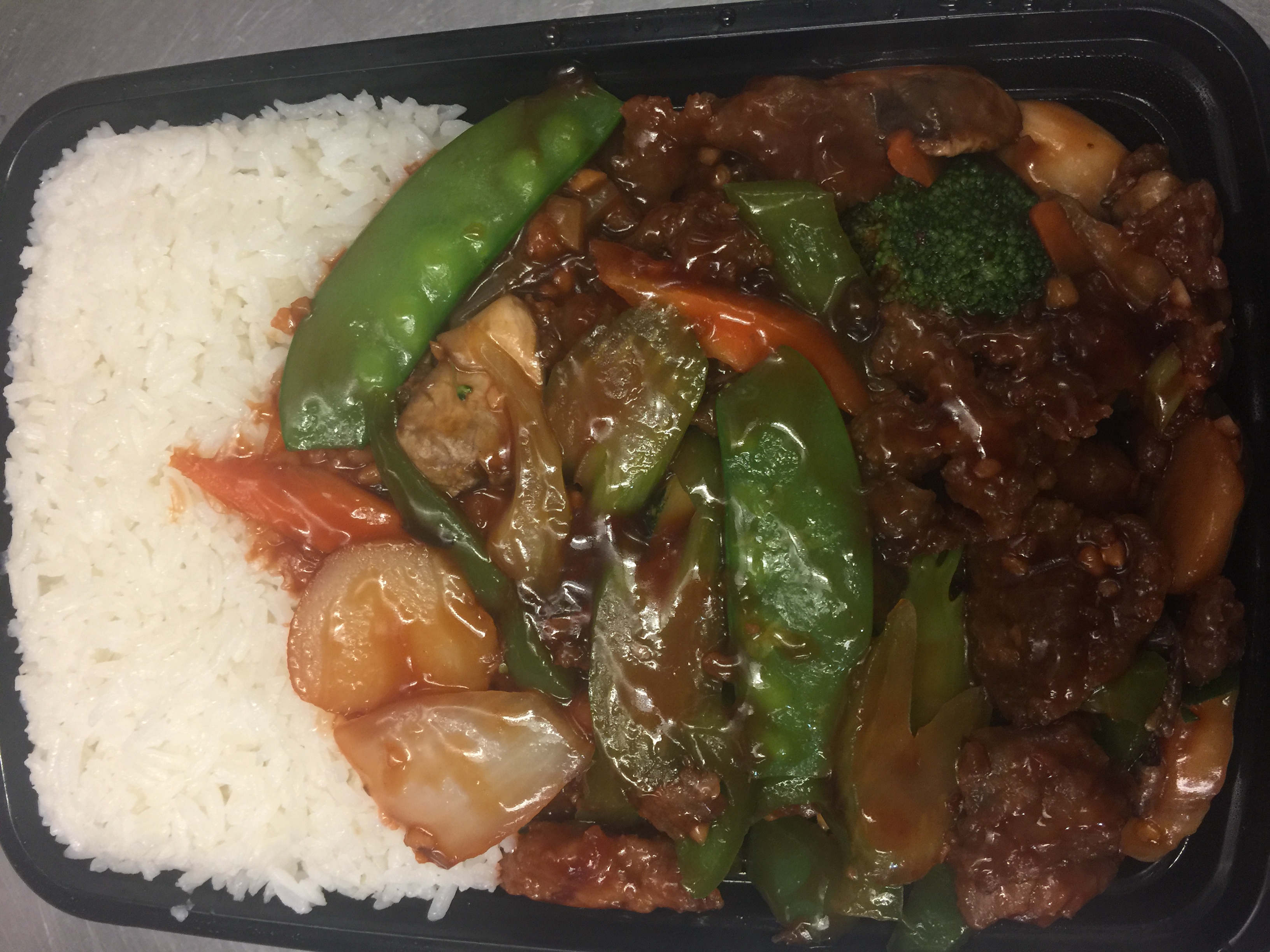 Order Beef w. Snow Peas food online from CHINA CAFE store, Moline on bringmethat.com